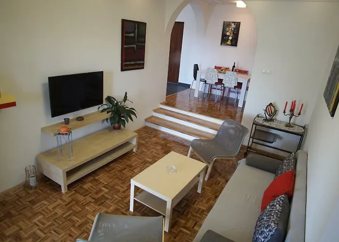 Laura Apartman Trogir