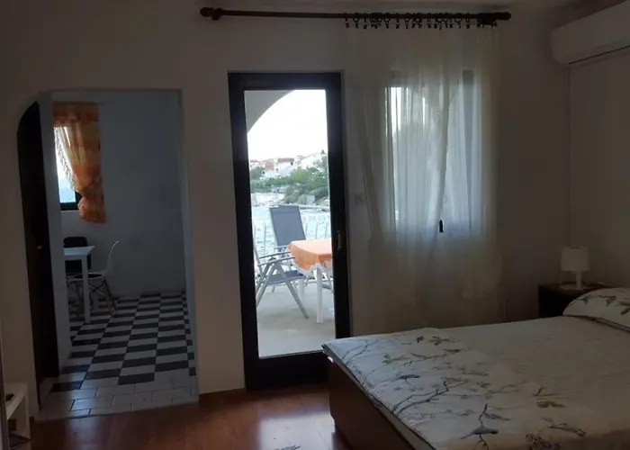 Laura Apartman Trogir